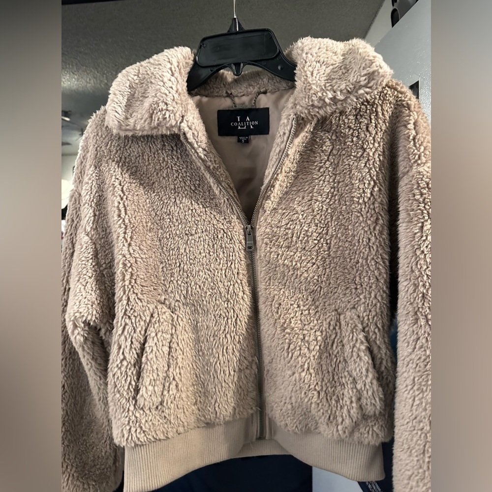 Warm Fuzzy Zipper sweatshirt